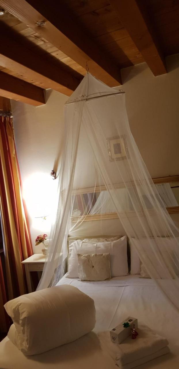 Mi Casa Es Tambien Tu Casa Vips Hotel เวโรนา ภายนอก รูปภาพ
